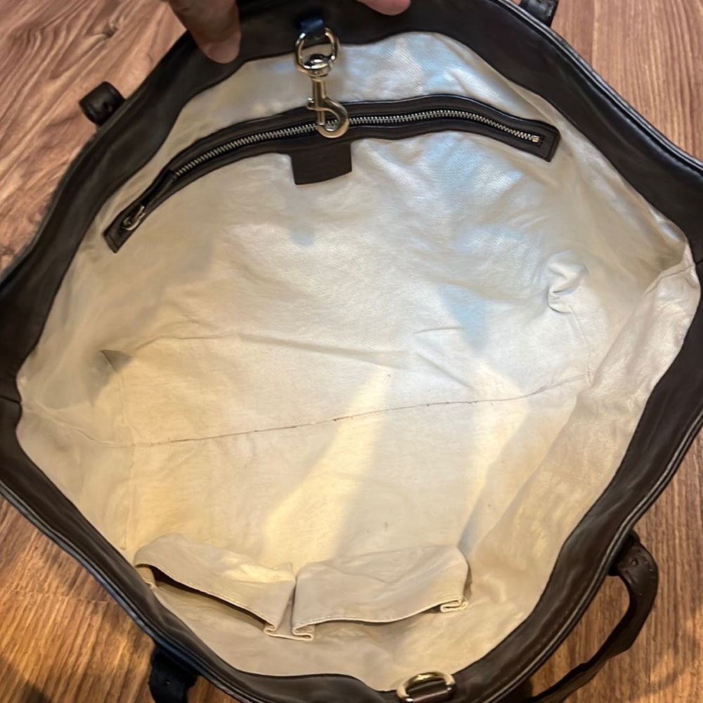 A21- 💯 % authentic Gucci shoulder bag - Picture 13 of 16